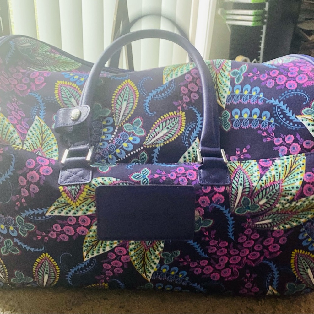 Vera Bradley batik leaves roller bag- good condition